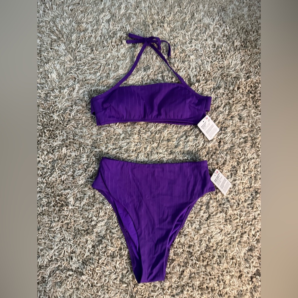 NWT Lululemon Athletica Ribbed Swimwear in Atomic Purple 💜